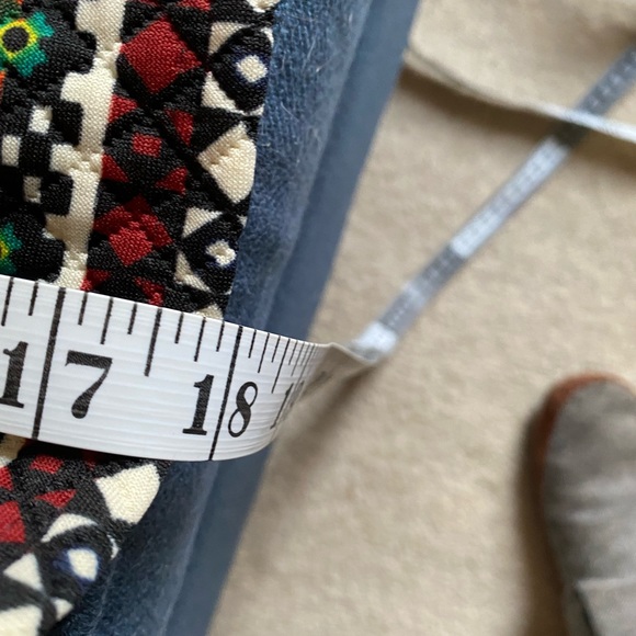 skirt with a fun flair and print! - Picture 5 of 7